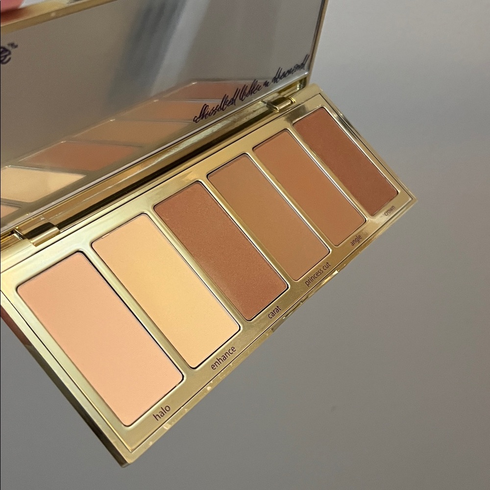 tarte Park Ave Princess Palette - Tan with Gold Script - Picture 2 of 2